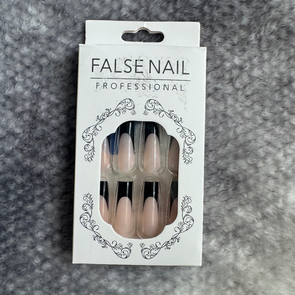 Professional False Nail Easy Application Nail Tip Coffin Shape Black French Tip